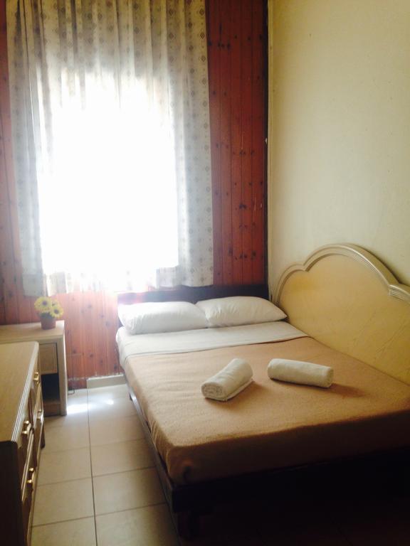 Momo'S Hostel Tel Awiw Zewnętrze zdjęcie