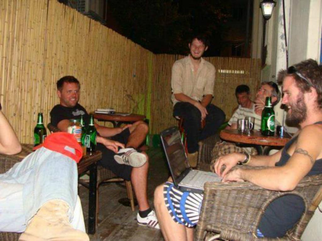 Momo'S Hostel Tel Awiw Zewnętrze zdjęcie